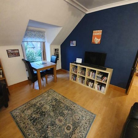 אינברנס Kenneth Street Aparthotel מראה חיצוני תמונה